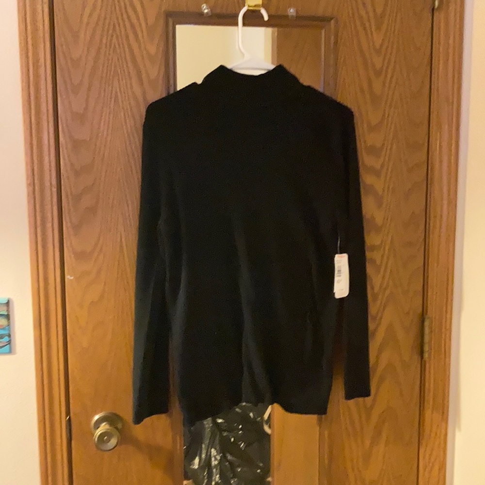 Great Northwest Black Turtle Neck Sweater